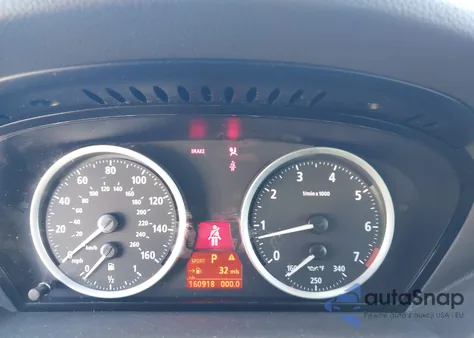 2004 BMW 645Ci из США, поврежденный, VIN WBAEH73404B189617